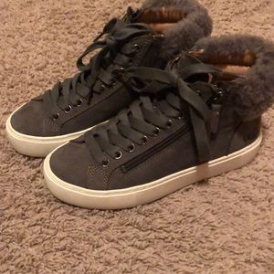 Ugg gray suede high top size 6.5